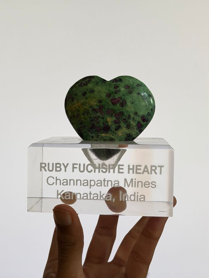 Custom Acrylic Mineral Display Stand