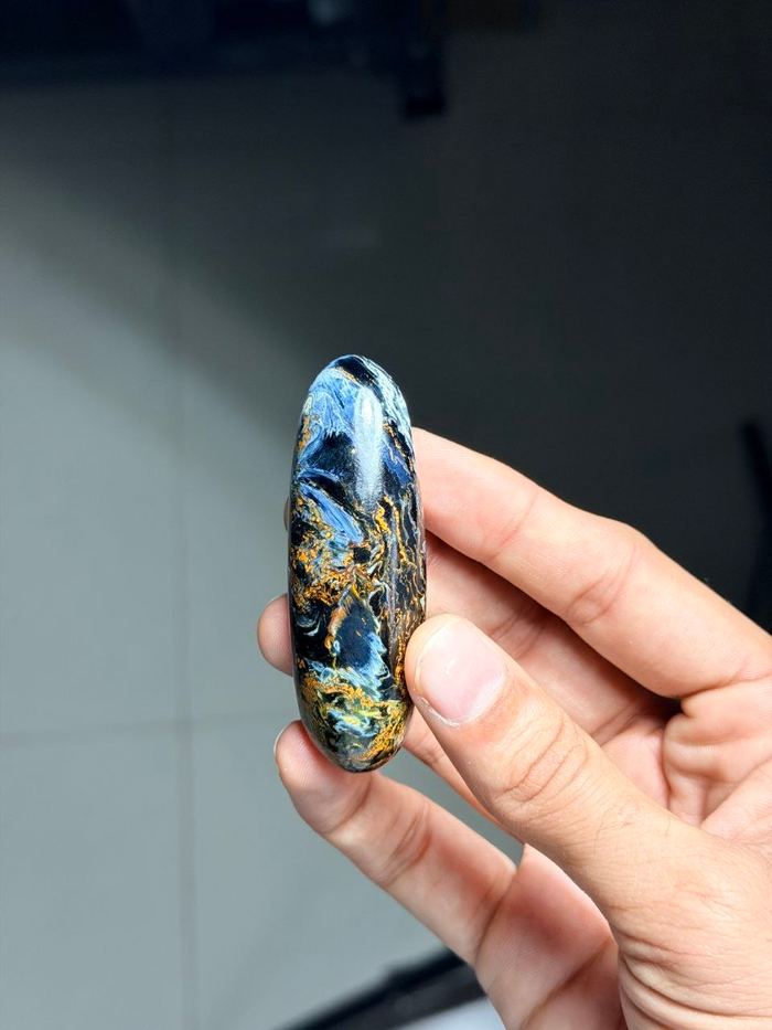Pietersite Shivalingam