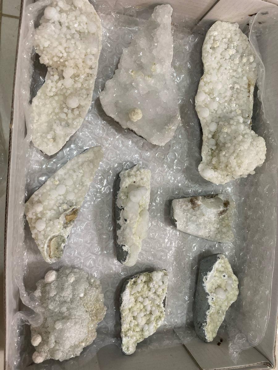 Gyrolite Mineral - 1.6 kg 6 pcs