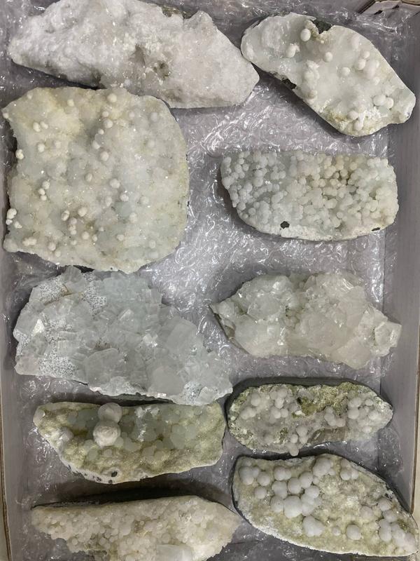 Gyrolite with Apophyllite Mineral - 1.62 kg 10 pcs