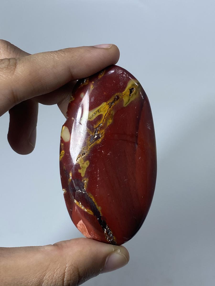 Mookaite Palmstones (1kg)